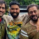 Salman Khan MS Dhoni AP Dhillon viral photo