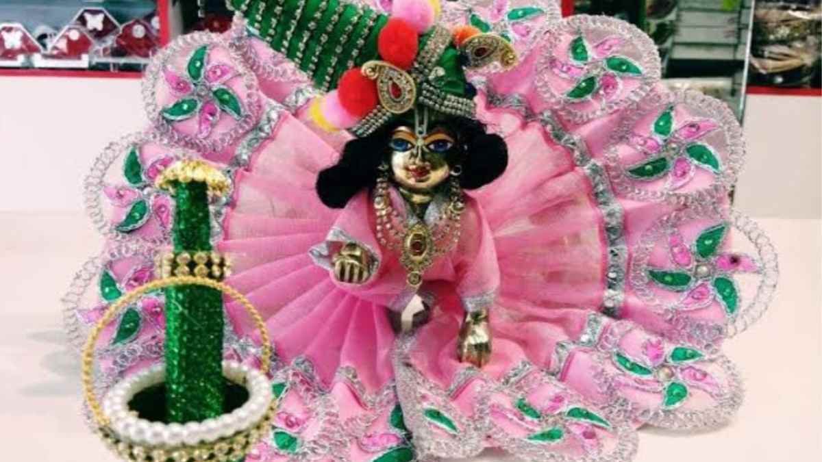Daily Seva of Laddu Gopal