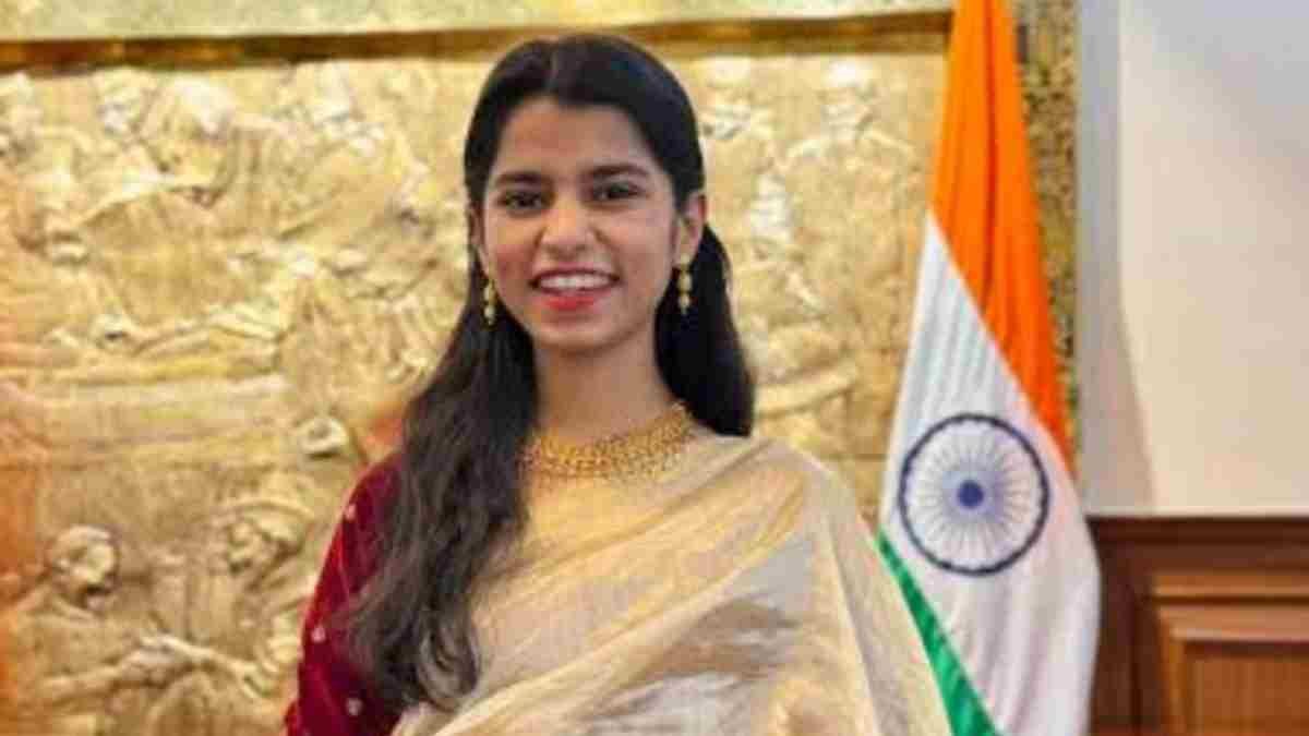 Maithili Thakur On Hijab Controversy