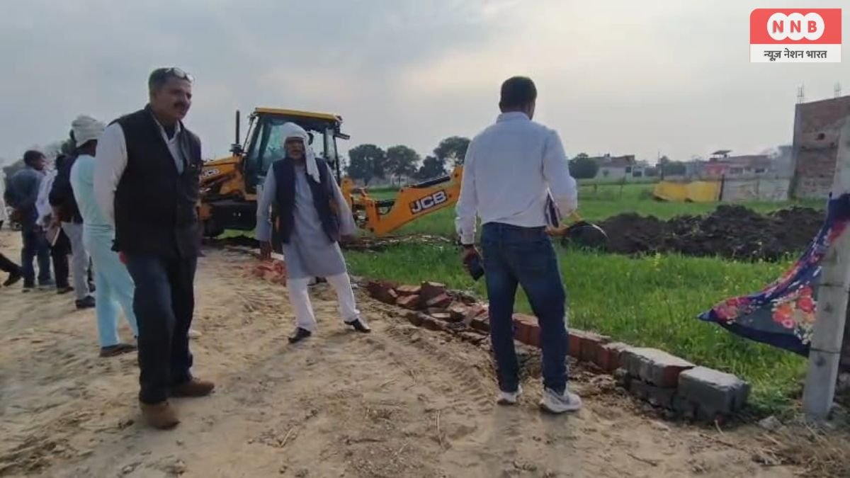 Raebareli : सार्वजनिक रास्ते व तालाब की जमीन पर किए गए अवैध कब्जे को कराया गया खाली 1 Raebareli