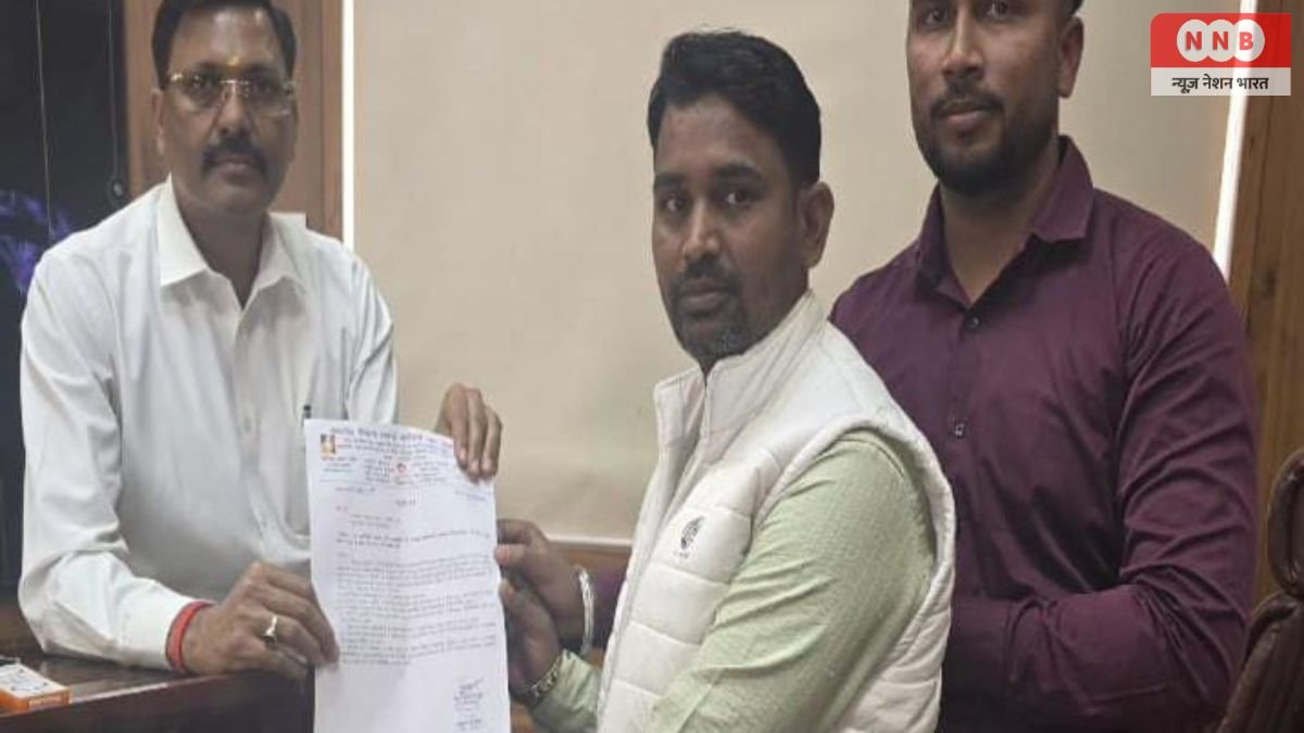 Sambhal में सफाई कर्मियों की आवाज पहुंची मंडल आयुक्त तक, समस्याओं के समाधान का मिला भरोसा 1 Sambhal