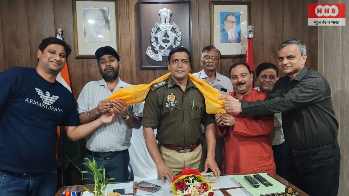 Varanasi : मसाने की होली में DJ पर सख्ती, परंपरा की गरिमा बचाने वाले ACP अतुल अंजान त्रिपाठी का सम्मान 1 Varanasi