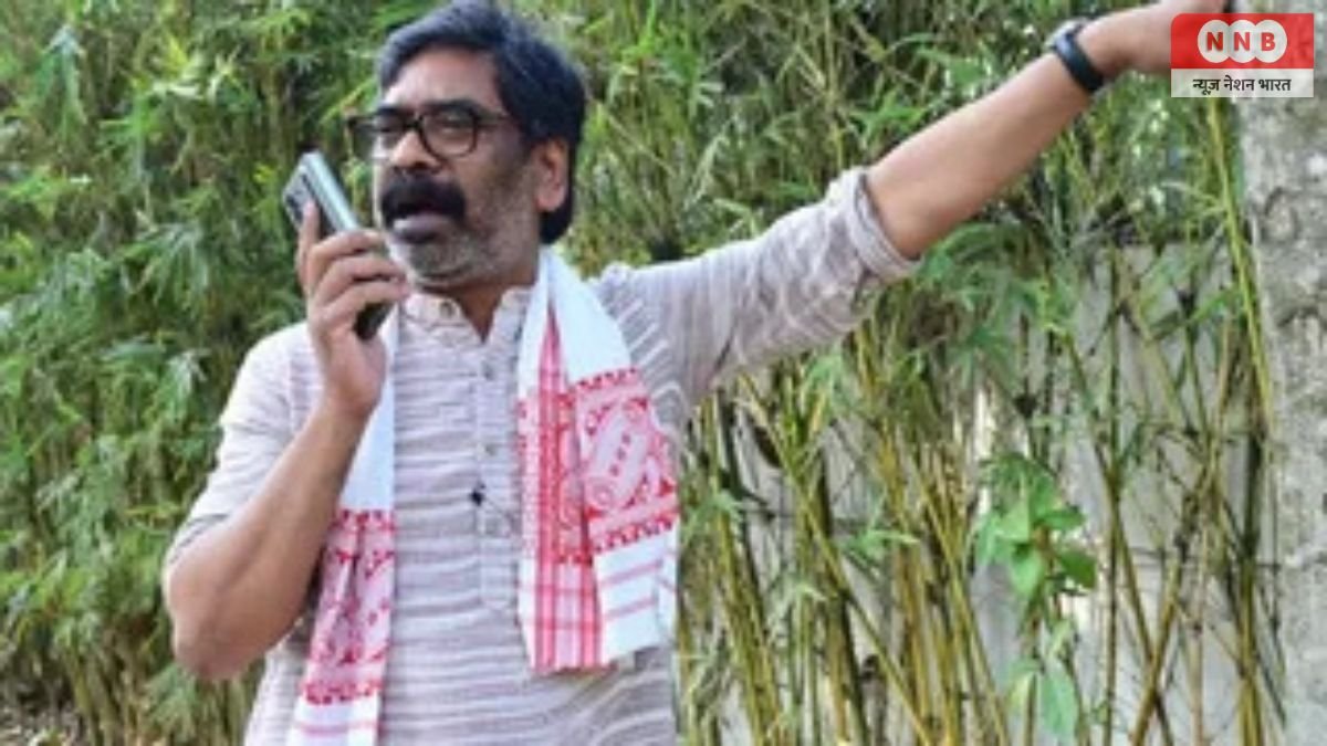 क्या वाकई CM हेमंत सोरेन से डर गए हिमंता! असम चुनाव प्रचार में हेलीकॉप्टर रोकने पर उठने लगे कई सवाल 1 Hemant Soren