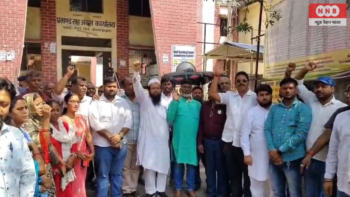 फुसरो में जहरीले धुएं पर बवाल: व्यापारियों का प्रदर्शन, प्रशासन हरकत में 1 Phusro