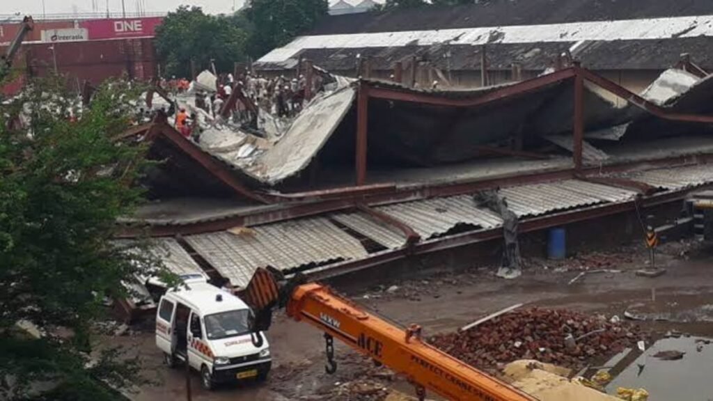Kolkata Warehouse Collapse