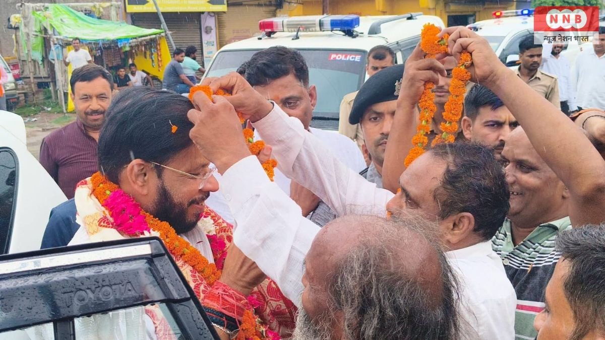 Amethi: जायस पहुंचे कैबिनेट मंत्री मनोज पांडेय, भाजपा कार्यकर्ताओं ने किया भव्य स्वागत, स्व. दादा तेजभान सिंह को दी श्रद्धांजलि 1 Amethi