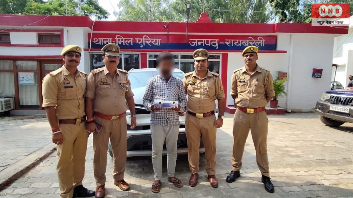 Raebareli में ज्वैलर्स की पांच दुकानों में चोरी का एक और आरोपी गिरफ्तार, 955 ग्राम चांदी के जेवर बरामद 1 Raebareli