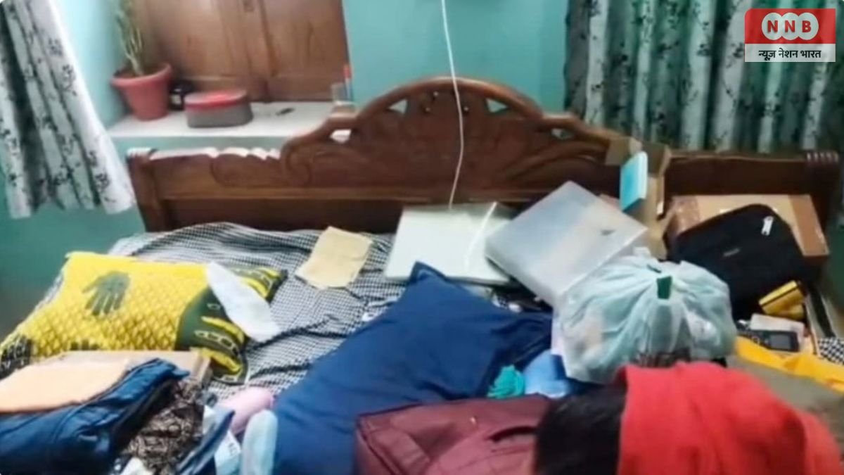 Deoghar News: JMM नेता के घर देर रात डकैती, परिवार को हथियारों के बल पर बनाया बंधक; 10 लाख की संपत्ति ले उड़े बदमाश 1 Deoghar