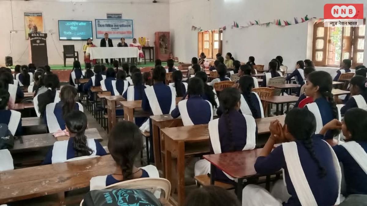 Raebareli News: डीएम की अध्यक्षता में बेसिक शिक्षा विभाग की जिला स्तरीय टास्क फोर्स की बैठक सम्पन्न 1 Raebareli
