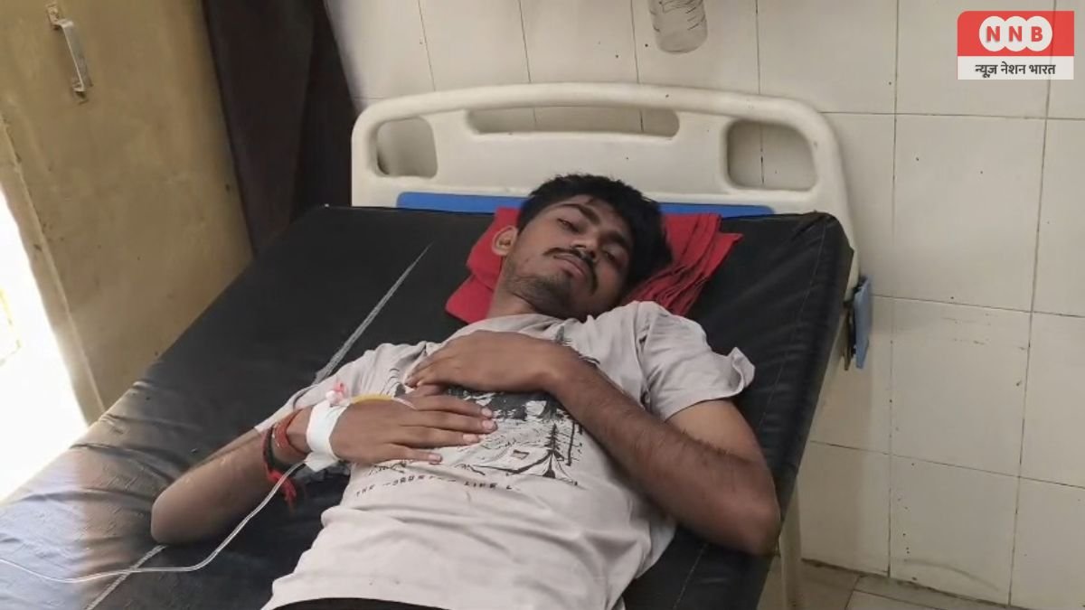 Raebareli News: यूपी पुलिस भर्ती में दौड़ के दौरान बिगड़ी 21 अभ्यर्थियों की तबीयत, जिला अस्पताल में कराया गया इलाज 1 Raebareli